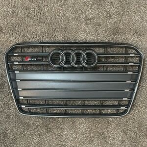 2013 Audi S5 Grill - Used